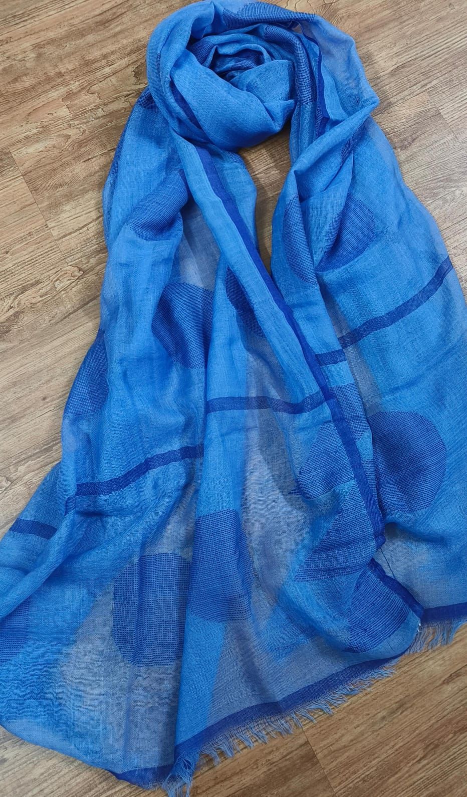 Cotton/Woolen scarf with heavy jamdani work